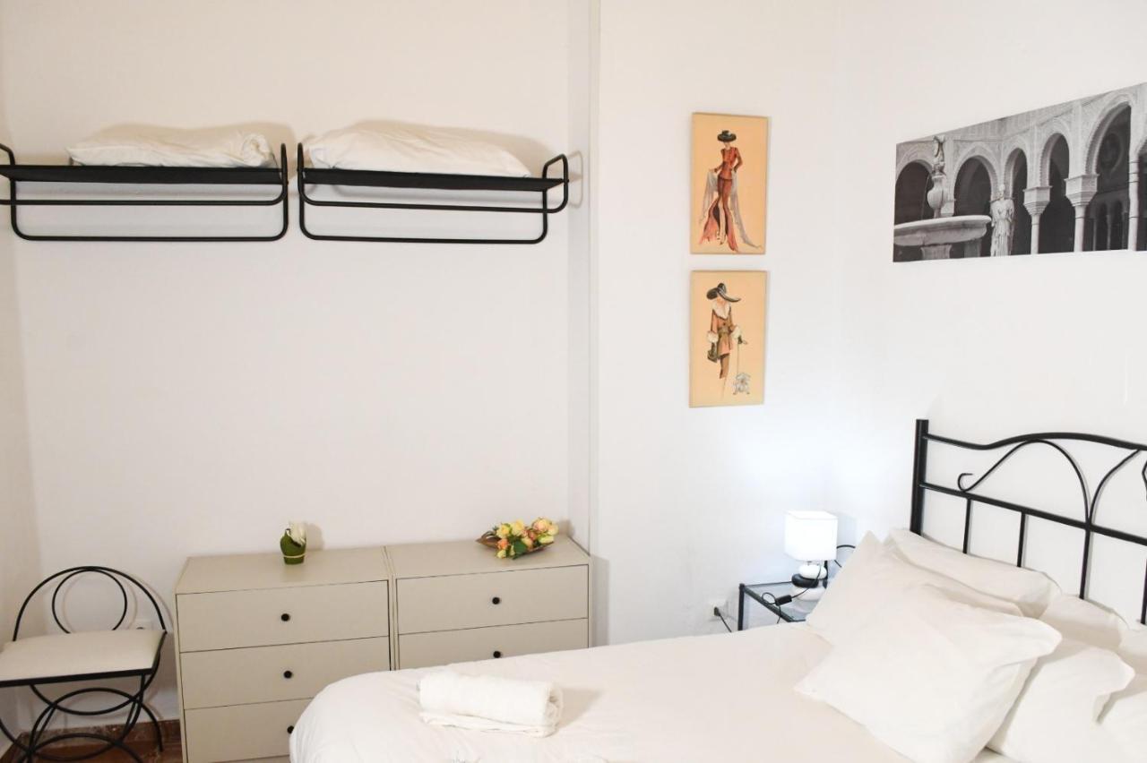 Apartamento Descalzos Sevilla Exterior foto